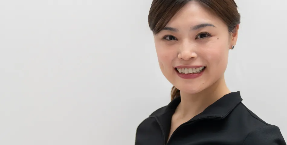 祷 綾奈